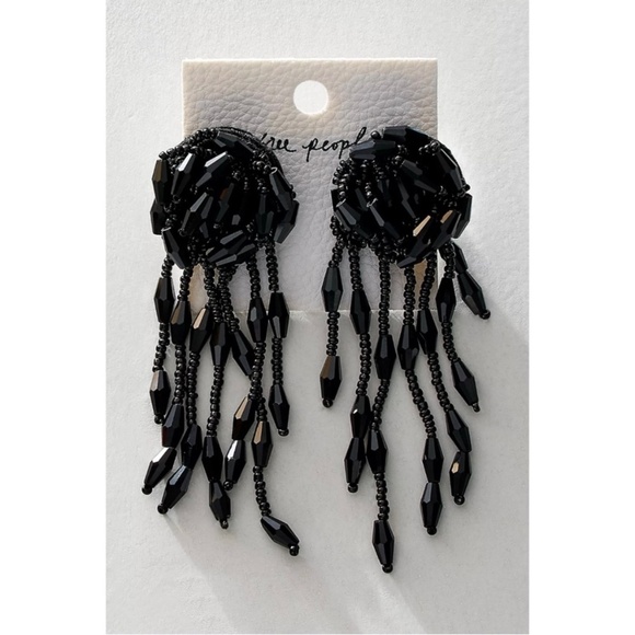 NWT‎ Free People Stella Dangle Earrings In Black Beads - Picture 3 of 9